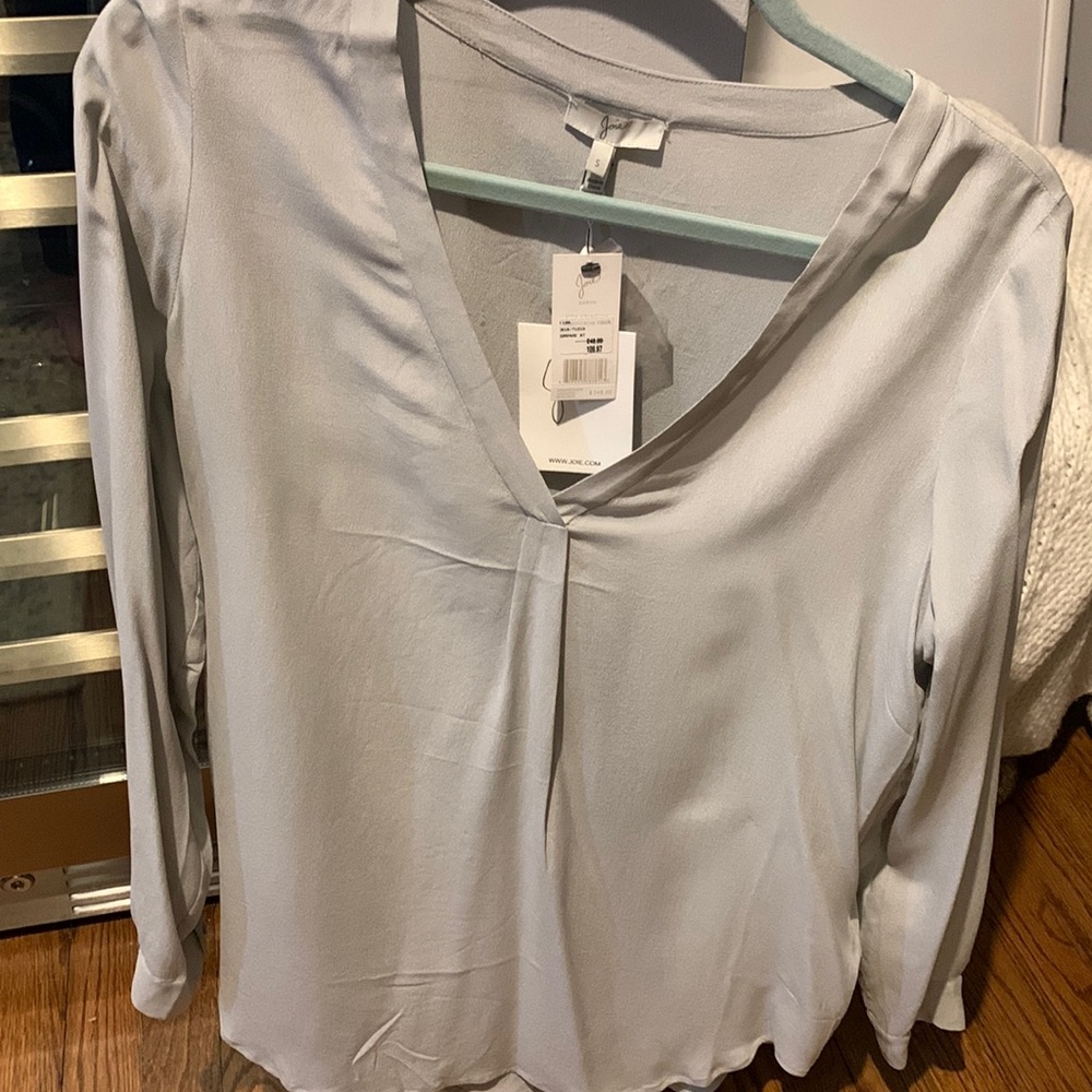 Joie Silk Blouse-tag says DARYN